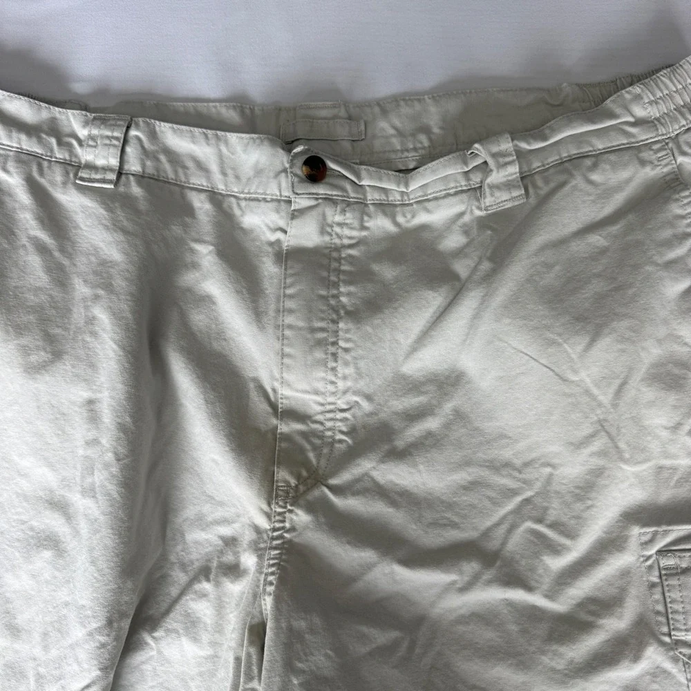 LL Bean Comfort Waist Cargo Shorts Mens 42 Khaki Tan Cotton Twill 2B2476 9